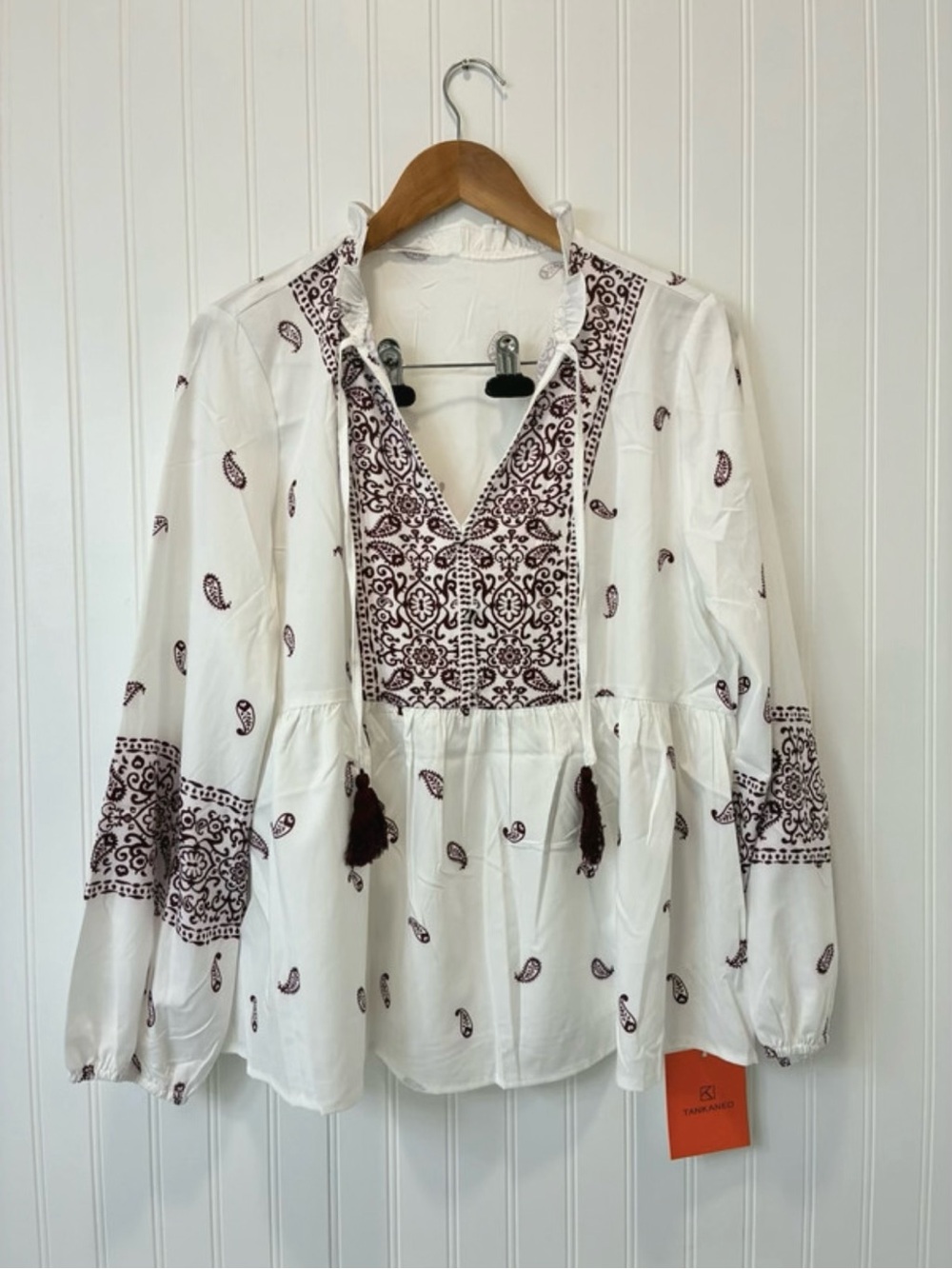 Tankaneo Floral Paisley Tassel Top